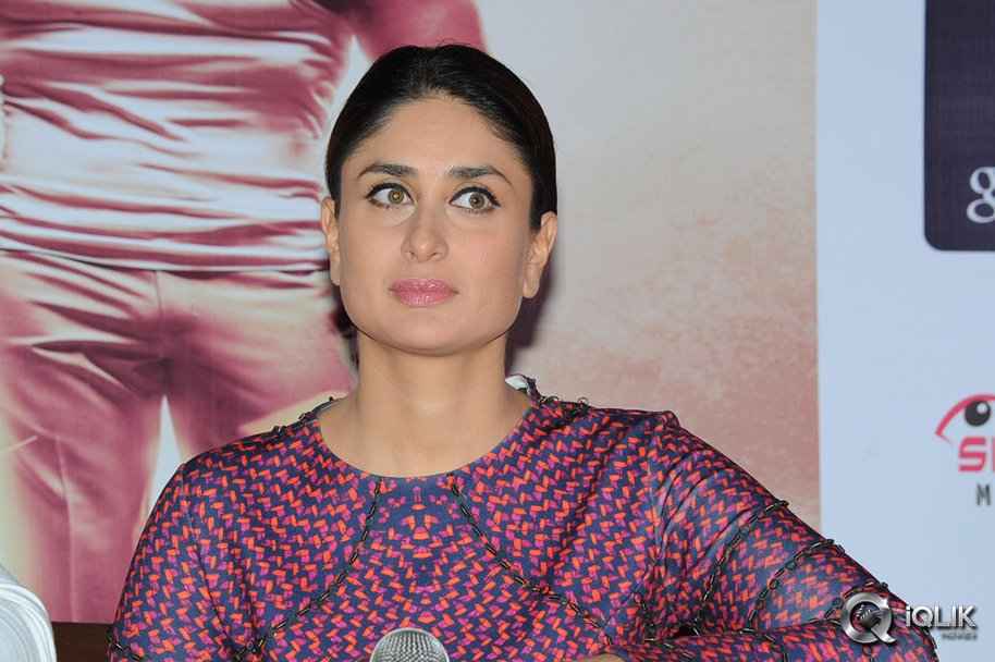 Kareena-Kapoor-at-Singham-Returns-Movie-Press-Meet